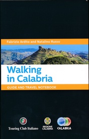 Wandelgids Walking in Calabria - Calabrie | Touring Club Italiano